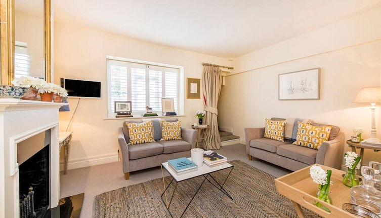 Foto 1 - Delightful 2bed Apt in Notting Hill