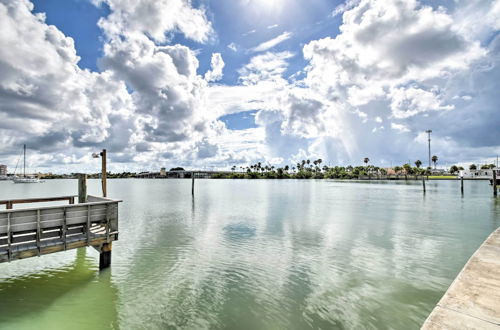 Photo 2 - Coastal Madeira Beach Condo - Walk to Gulf