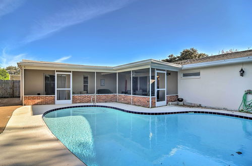 Photo 7 - Contemporary Clearwater Home With Private Pool