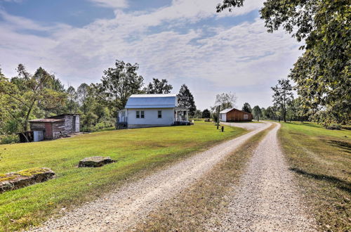 Foto 12 - 'grandma's Farm House' on 125 Acres w/ Fire Pit