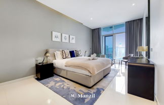 Photo 1 - Manzil - 1BR in Business Bay w Burj & Canal Views