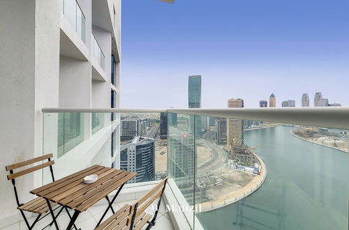 Photo 13 - Manzil - 1BR in Business Bay w Burj & Canal Views