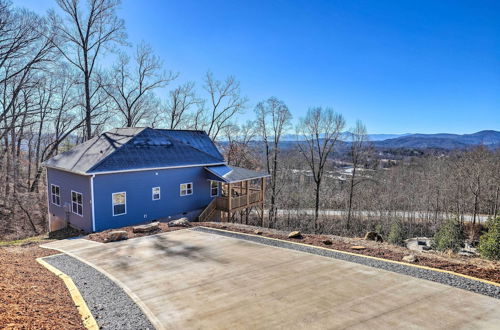 Photo 4 - Charming Asheville Retreat w/ Views Near Downtown