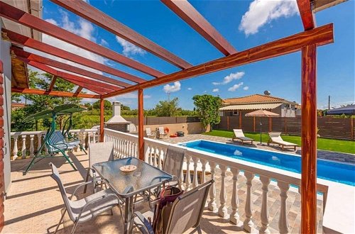 Foto 8 - Villa Bora With Private Pool