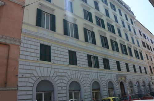 Foto 24 - Luxury Three Bedroom Flat in Rome Center