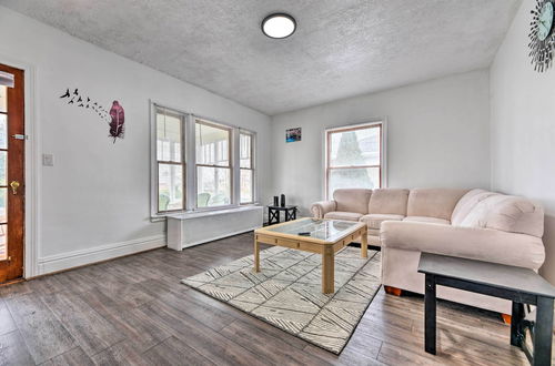 Photo 6 - Buffalo Vacation Rental w/ Screened Porch