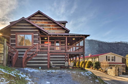 Photo 7 - 'the Cabin at Mary's Place' w/ Deck & Mtn Views