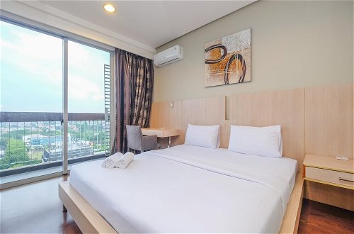 Foto 1 - Exclusive And Comfy Studio Kemang Mansion Apartment