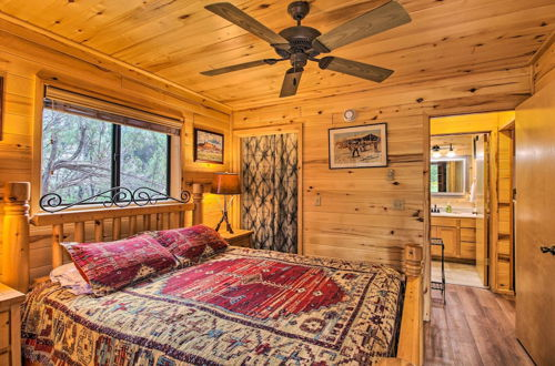 Photo 17 - Southwestern Heber Cabin w/ Deck & Hot Tub