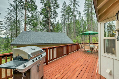 Foto 5 - Cozy Hathaway Pines Mountain Cabin w/ Deck & Views