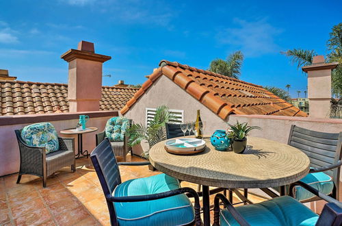 Photo 8 - Luxe Home W/rooftop Patio: Walk to Oceanside Beach