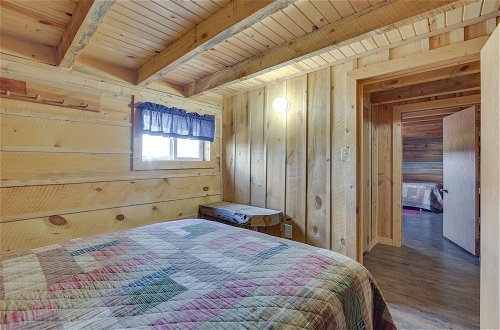 Foto 45 - Custom Belle Fourche Cabin: Great for Large Groups