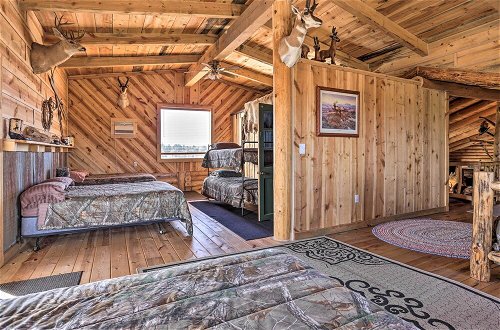 Photo 4 - Custom Belle Fourche Cabin: Great for Large Groups