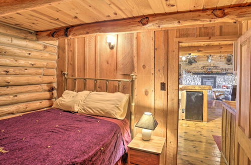 Foto 41 - Custom Belle Fourche Cabin: Great for Large Groups