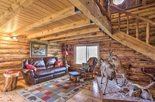 Photo 13 - Custom Belle Fourche Cabin: Great for Large Groups