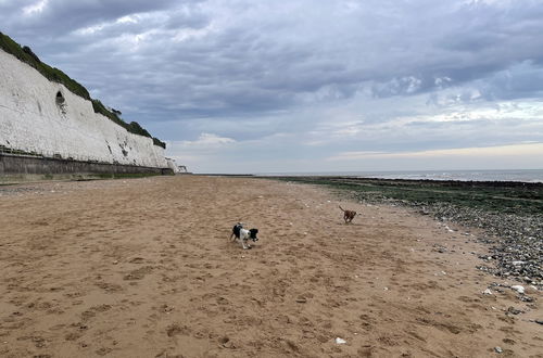 Photo 32 - Winterstoke View, Family and dog Friendly Beach Retreat