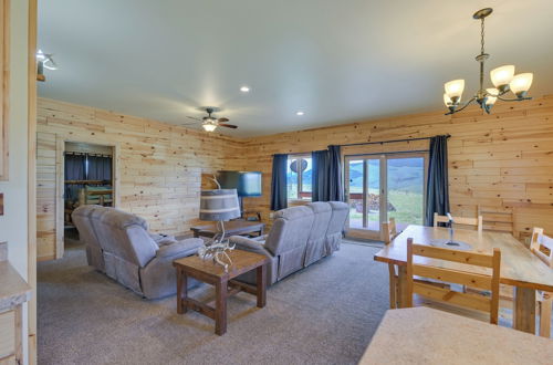 Photo 6 - Rural Divide Cabin w/ Mountain Views