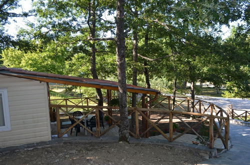 Photo 22 - Snug Mobile Home in Toscana With Garden