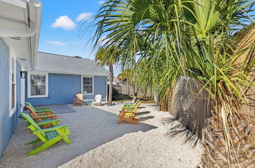 Foto 40 - Pet Friendly Beach House ALL NEW Tastefully Remodeled w Golf Cart Included