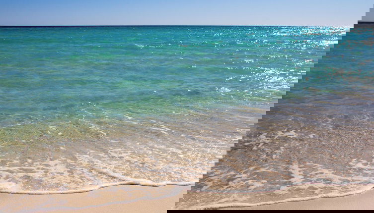 Foto 1 - Surfs Up! Pet-friendly, 2BR 2BA Beachfront Townhouse, Sleeps 8!