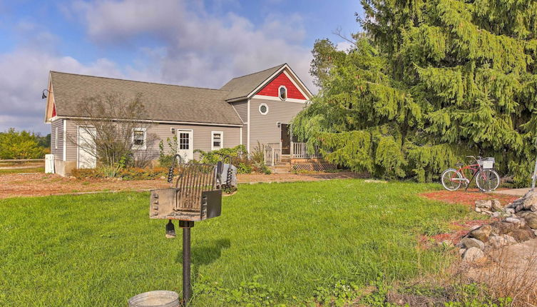 Photo 1 - Leelanau Country Cottage is Home Away From Home