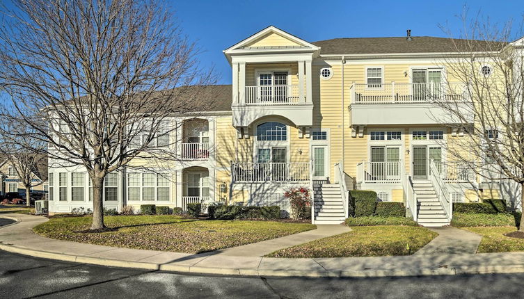 Photo 1 - Multi-level Ocean View Condo w/ Private Deck