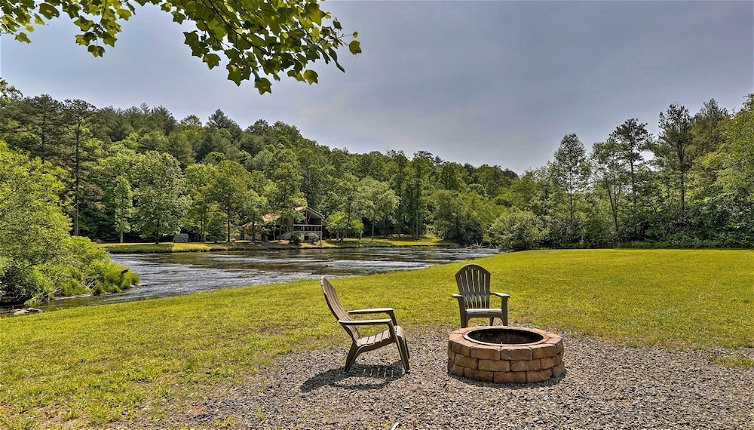 Photo 1 - Peaceful Murphy Retreat With Grill & River Views
