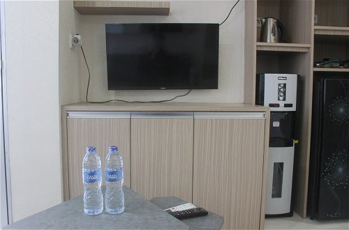 Foto 14 - Simple And Homey 2Br Apartment At Grand Asia Afrika