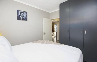 Photo 2 - Eazy Apartment by Mall of Africa