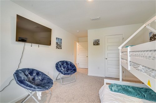 Foto 26 - Spacious Freeport Home w/ Deck & 2 Living Areas