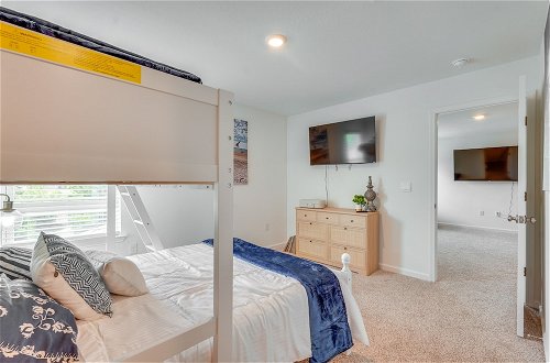 Photo 7 - Spacious Freeport Home w/ Deck & 2 Living Areas