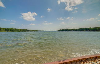 Foto 3 - Jackson Lakefront Getaway: Boat Dock, Porch, Patio