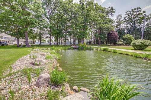 Foto 6 - Jackson Lakefront Getaway: Boat Dock, Porch, Patio