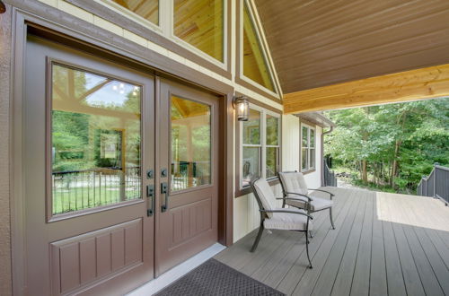 Photo 2 - Family-friendly Indiana Cabin w/ Hot Tub & Decks