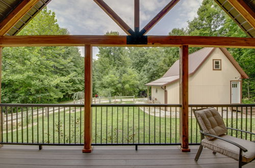 Photo 28 - Family-friendly Indiana Cabin w/ Hot Tub & Decks