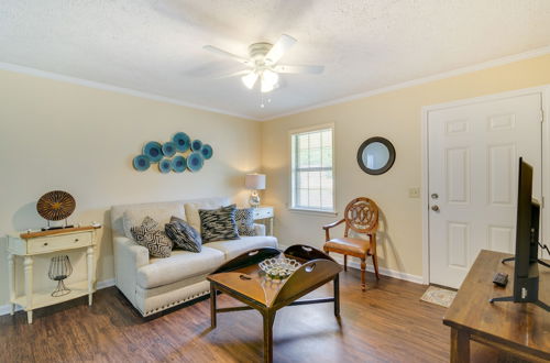 Foto 4 - Mississippi Vacation Rental < 1 Mi to Ole Miss