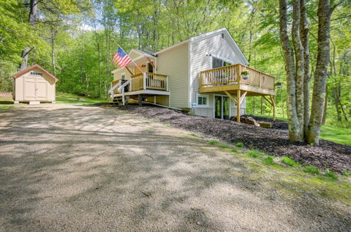 Photo 5 - Gilmanton Vacation Rental w/ Kayaks - At Loon Pond