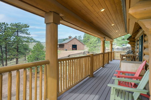 Foto 29 - Dog-friendly Cabin on Private 45-acre Ranch