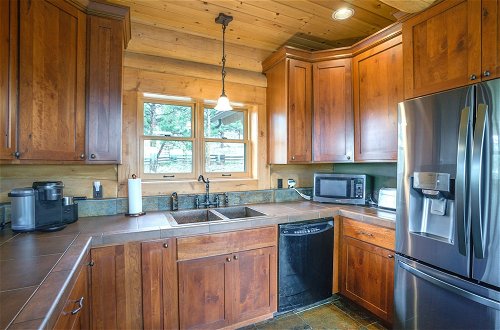 Photo 22 - Dog-friendly Cabin on Private 45-acre Ranch