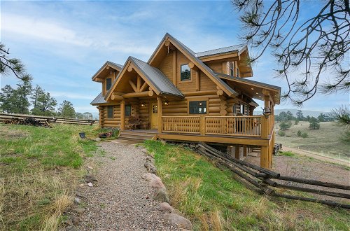 Photo 28 - Dog-friendly Cabin on Private 45-acre Ranch