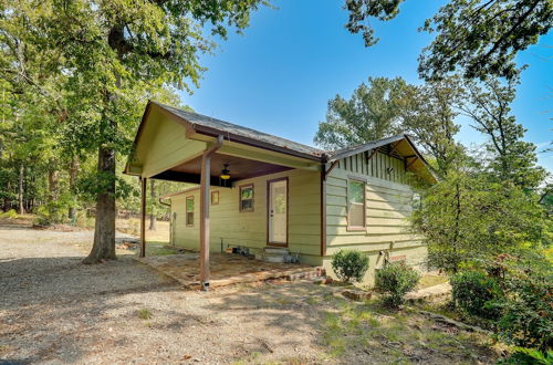 Foto 6 - Cozy East Texas Retreat Near Lake O the Pines