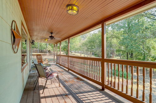 Photo 13 - Cozy East Texas Retreat Near Lake O the Pines