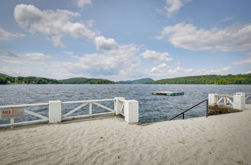 Foto 6 - New Fairfield Vacation Rental w/ Lake Views