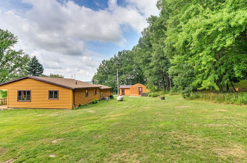 Photo 13 - Pet-friendly Lyndon Station Cabin - Hike & Fish