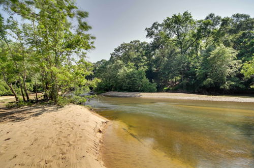 Foto 7 - Mississippi Vacation Rental w/ River Frontage