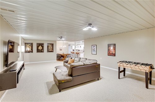 Photo 24 - Expansive Cedar Hill Rental With Pool & Hot Tub