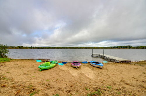 Foto 38 - Nisswa Lake Getaway w/ Hot Tub + Kayaks