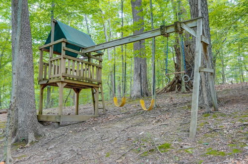 Photo 18 - Charming Ohio Retreat w/ Deck, Porch & Gas Grill