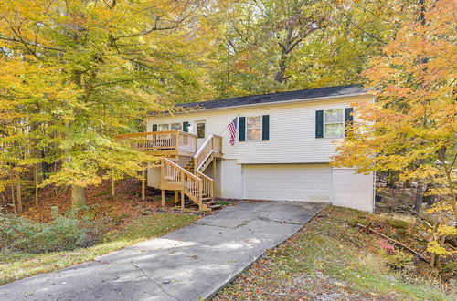 Foto 22 - Charming Ohio Retreat w/ Deck, Porch & Gas Grill