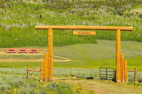 Foto 13 - Remote Mountain Vacation Rental in Wyoming Range
